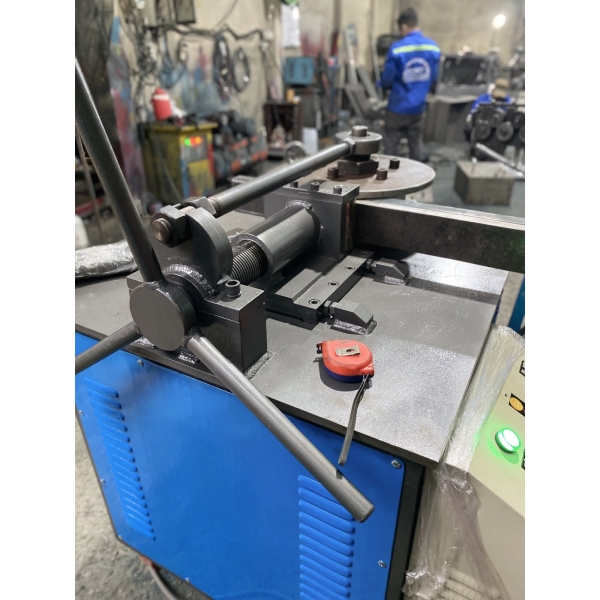 Máy uốn góc 1 trục D60