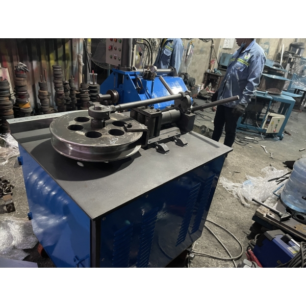 Máy uốn góc 1 trục D60